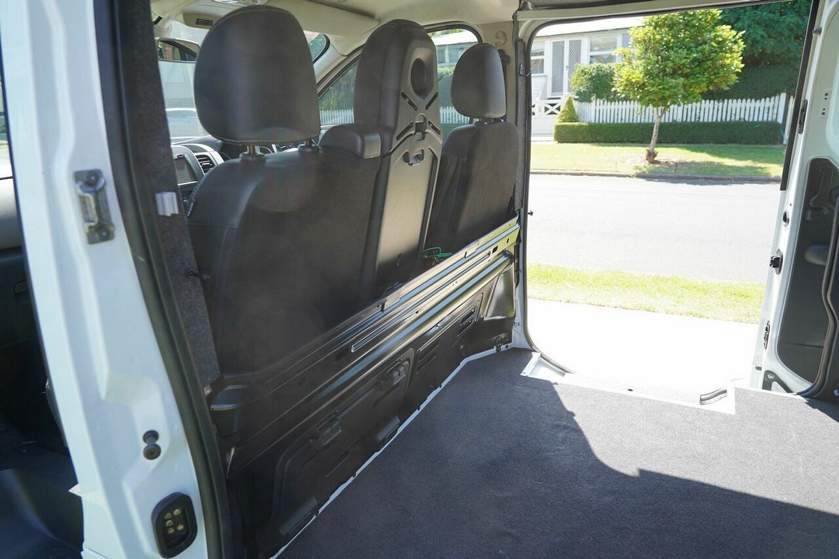 2015 Renault Trafic SWB X82