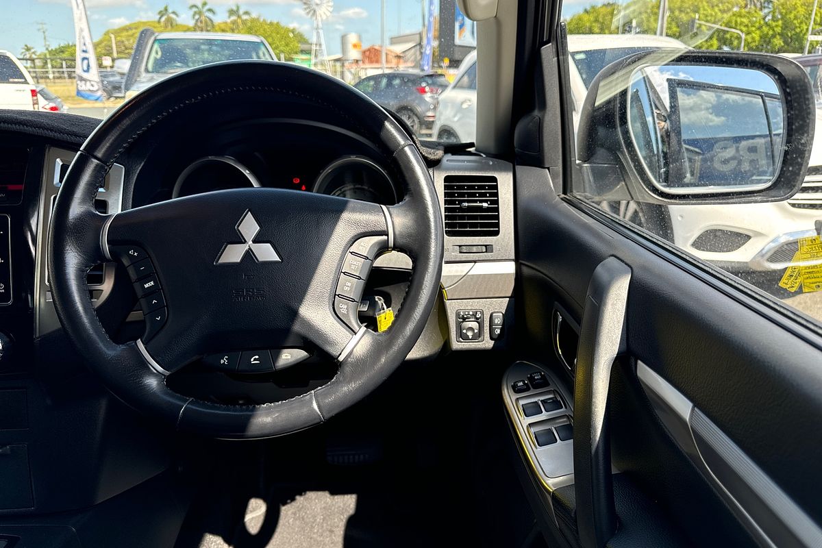 2018 Mitsubishi Pajero GLS NX