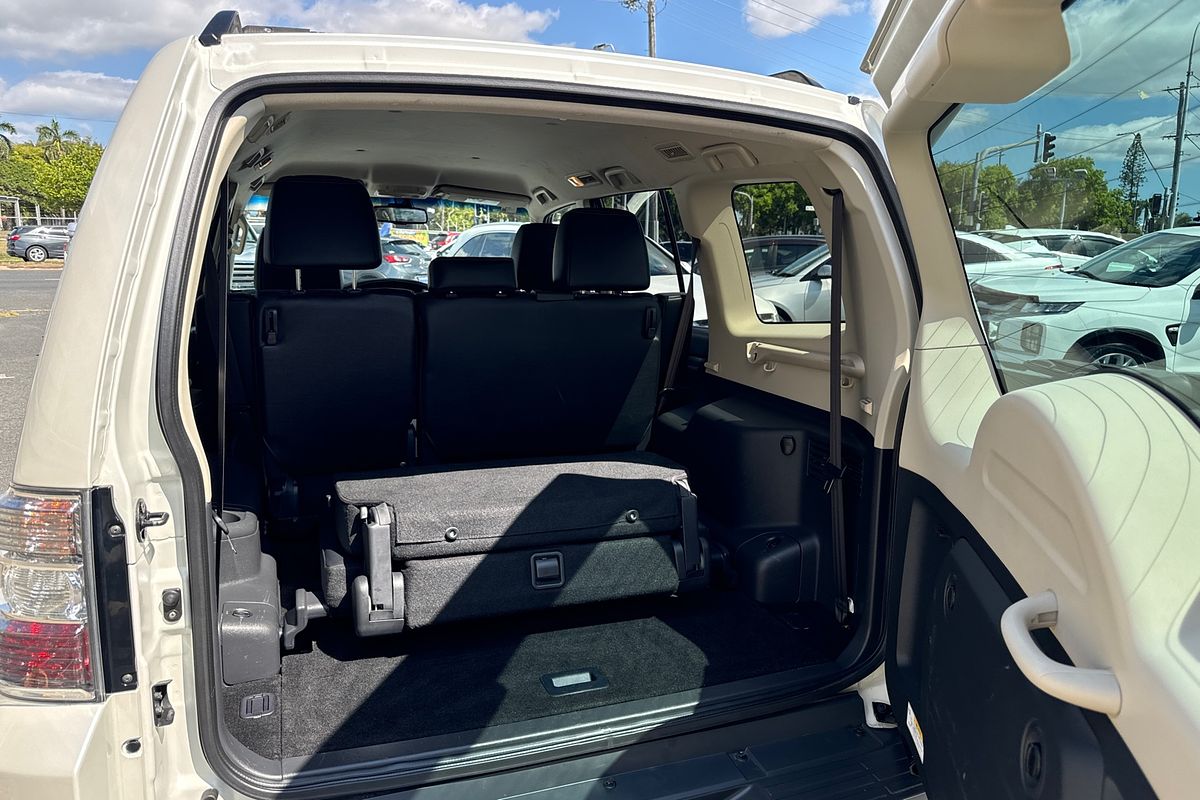2018 Mitsubishi Pajero GLS NX
