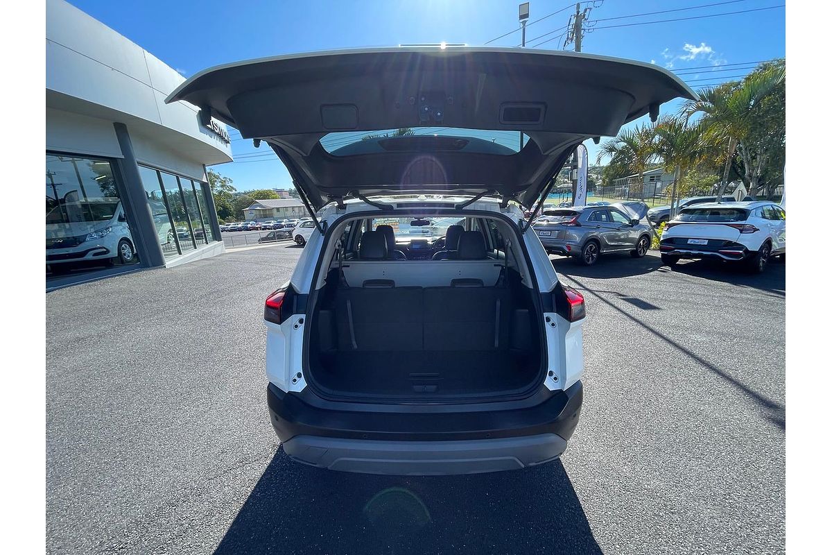 2023 Nissan X-TRAIL ST-L T33