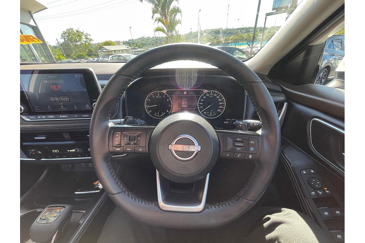 2023 Nissan X-TRAIL ST-L T33