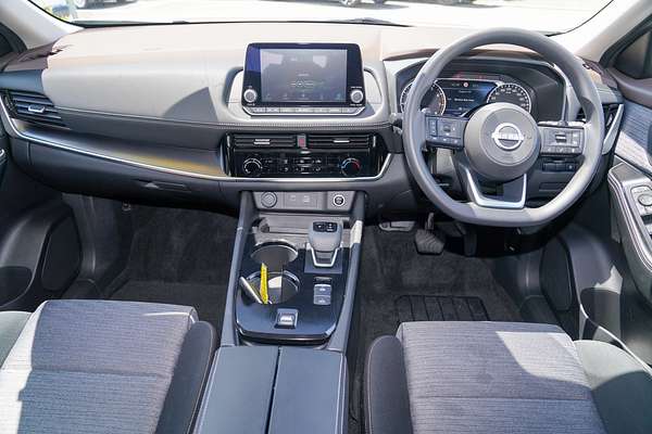 2023 Nissan X-TRAIL ST T33