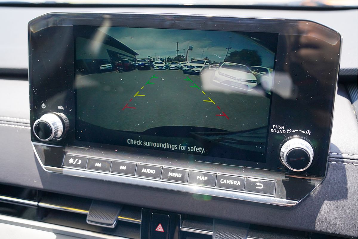 2023 Mitsubishi Outlander LS ZM