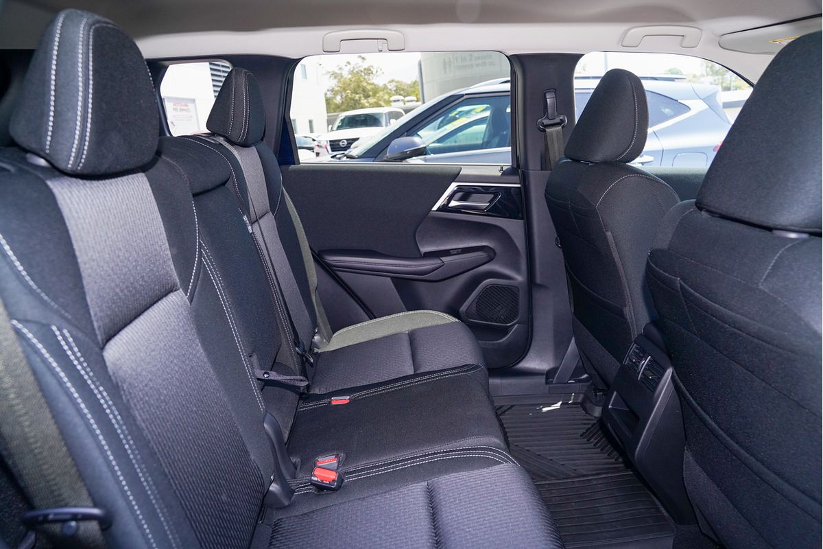 2023 Mitsubishi Outlander LS ZM