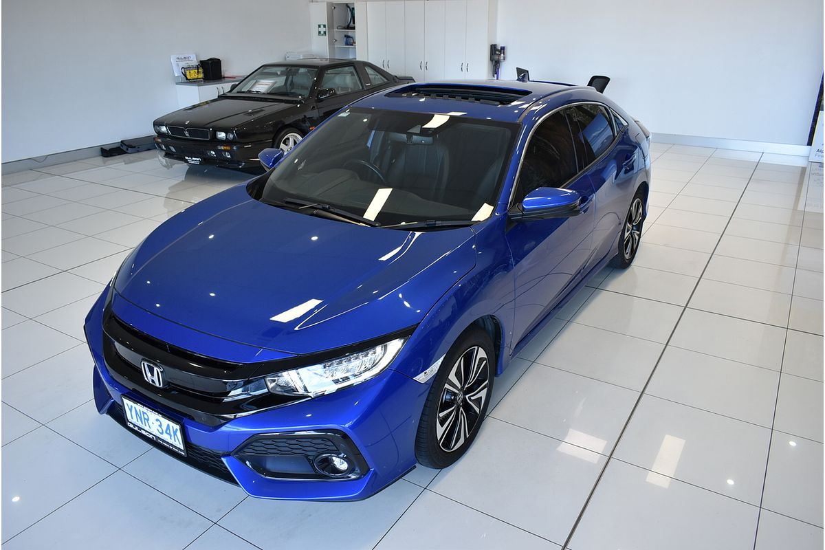 2019 Honda Civic VTi-LX 10th Gen