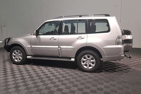 2021 Mitsubishi Pajero GLX NX