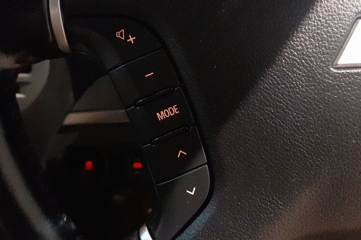 2021 Mitsubishi Pajero GLX NX