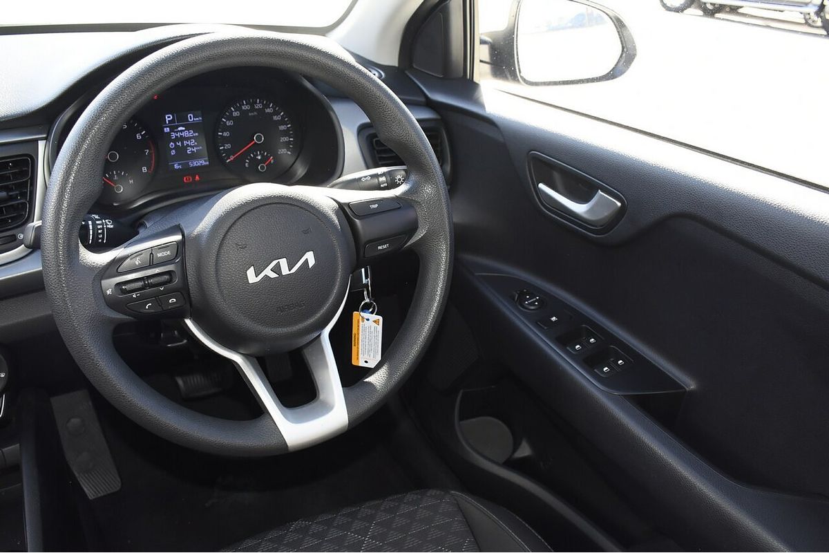2022 Kia Rio S YB