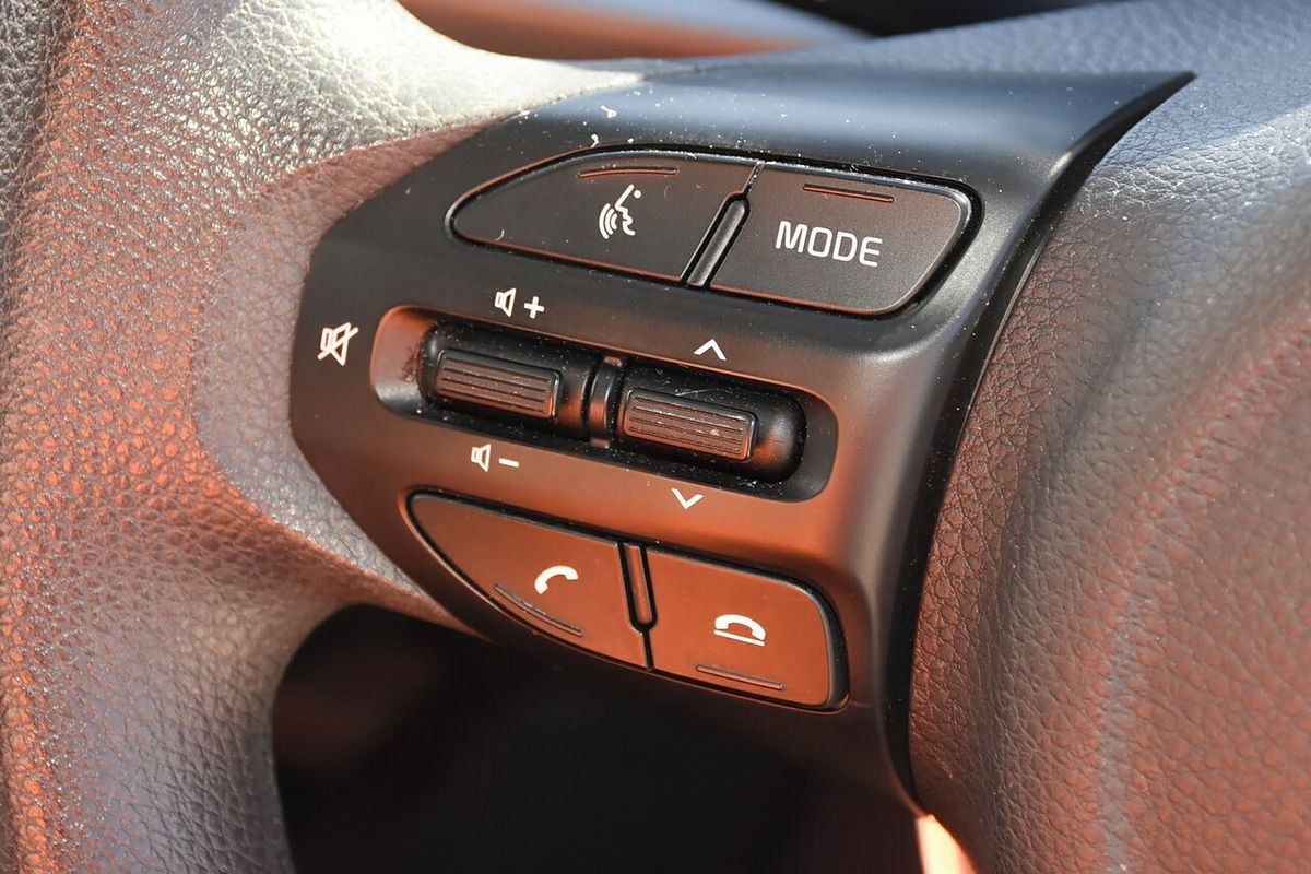 2022 Kia Rio S YB