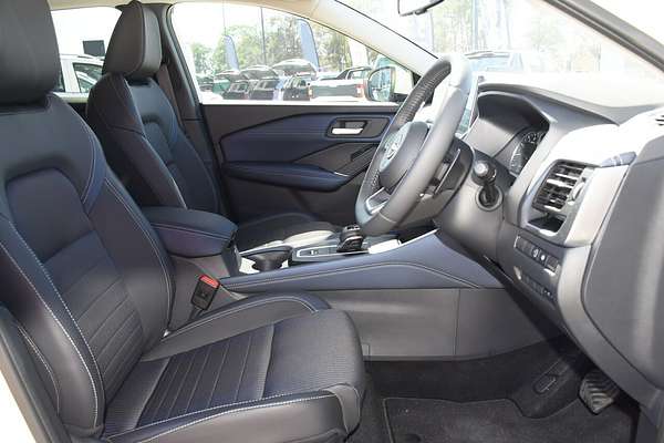 2023 Nissan QASHQAI ST-L J12