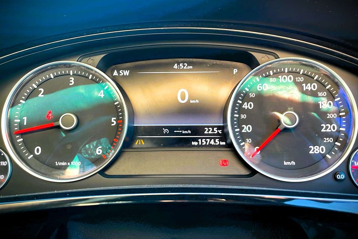 2013 Volkswagen Touareg V8 TDI R-Line 7P