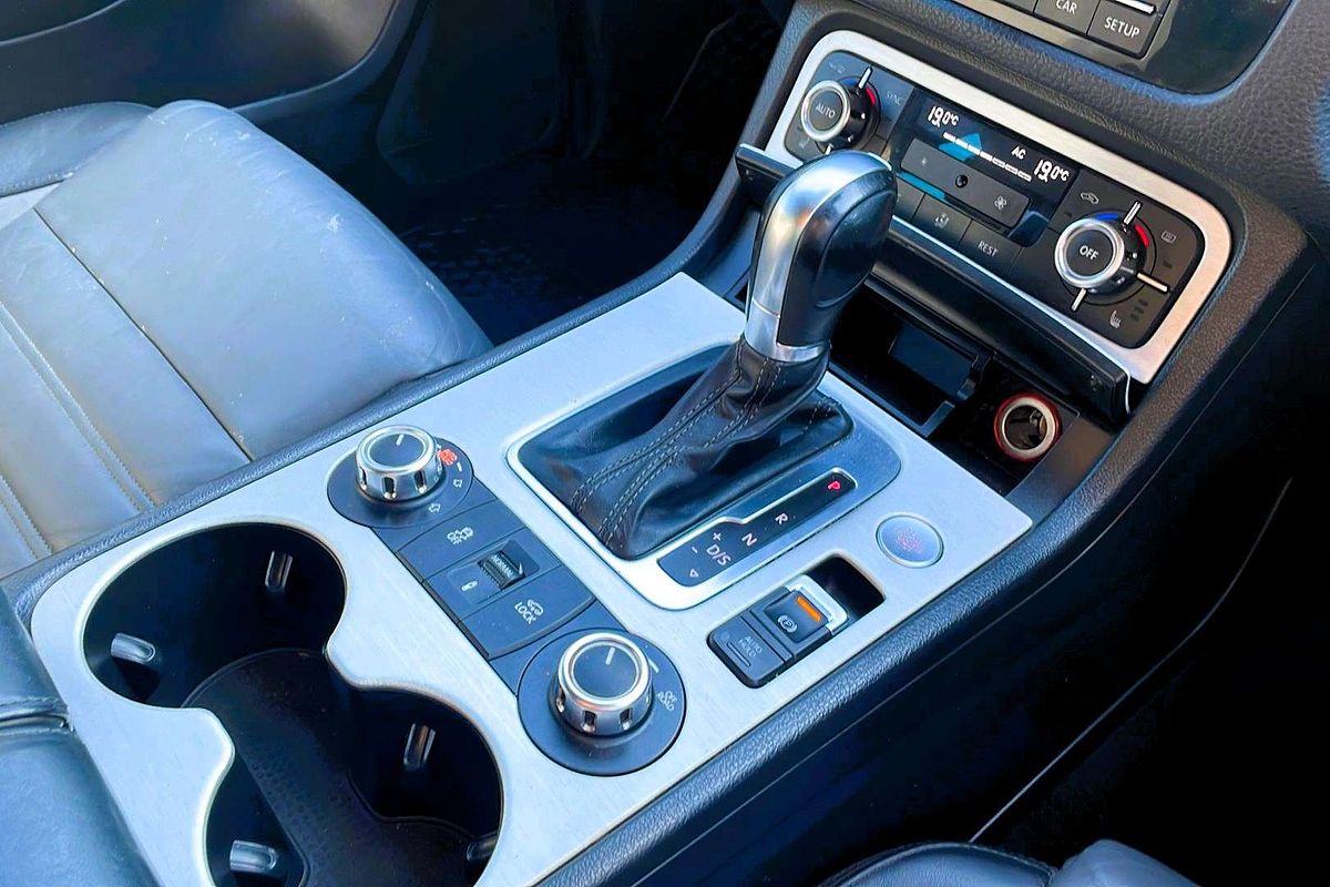 2013 Volkswagen Touareg V8 TDI R-Line 7P