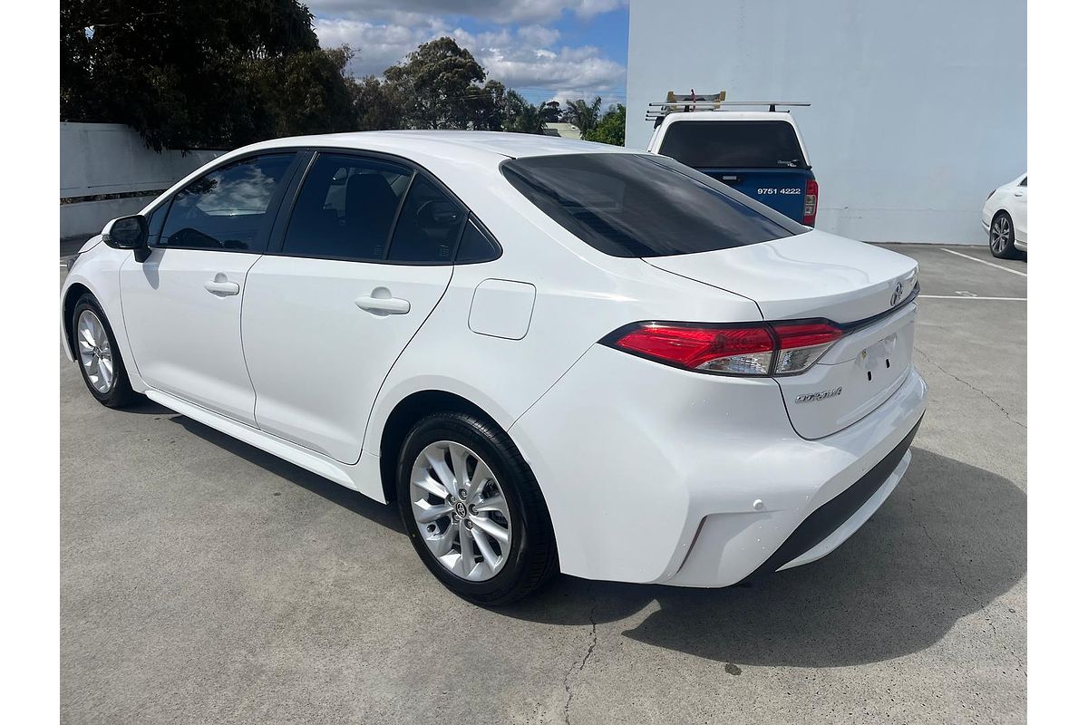 2020 Toyota Corolla Ascent Sport MZEA12R