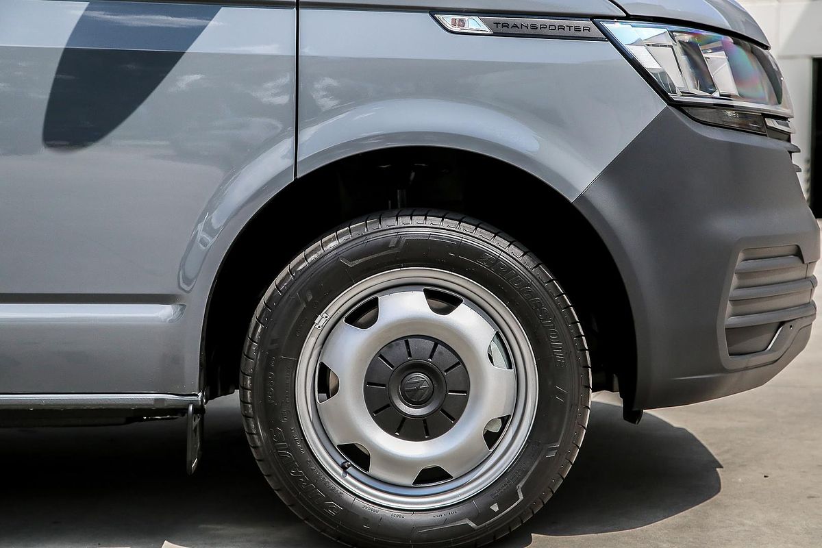 2024 Volkswagen Transporter TDI450 T6.1 LWB