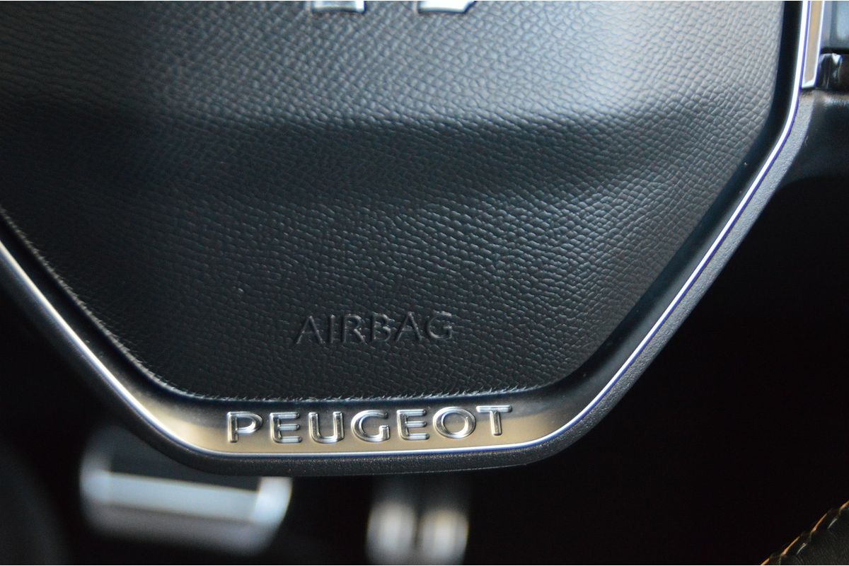 2021 Peugeot 508 GT R8