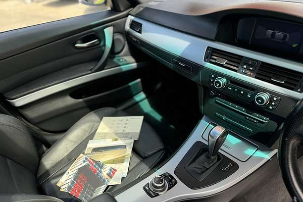 2010 BMW 320i Executive E90 MY09