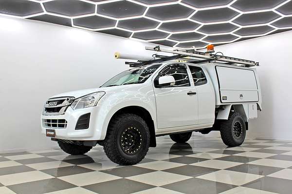 2017 Isuzu D-MAX SX High Ride Rear Wheel Drive