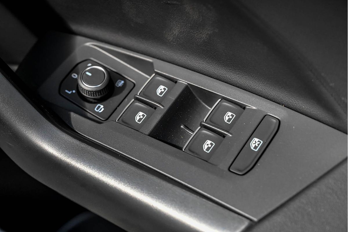 2024 Volkswagen T-Cross 85TSI R-Line D31