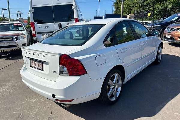 2011 Volvo S40 T5 S