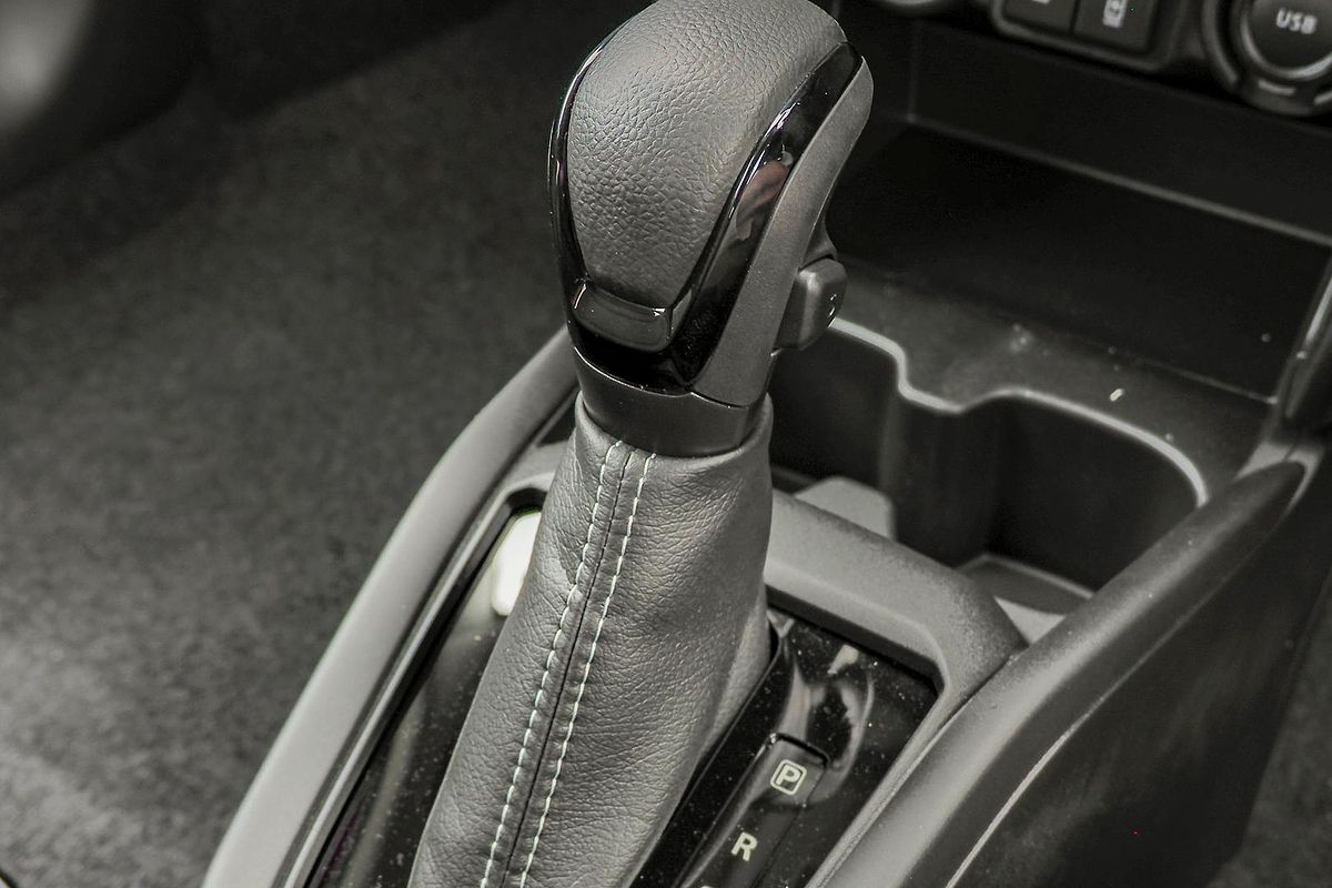 2024 Suzuki Swift Hybrid Plus UZ