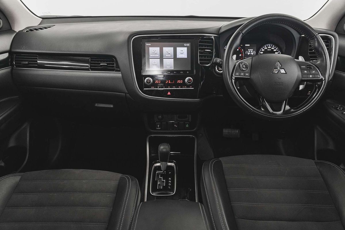 2021 Mitsubishi Outlander LS ZL