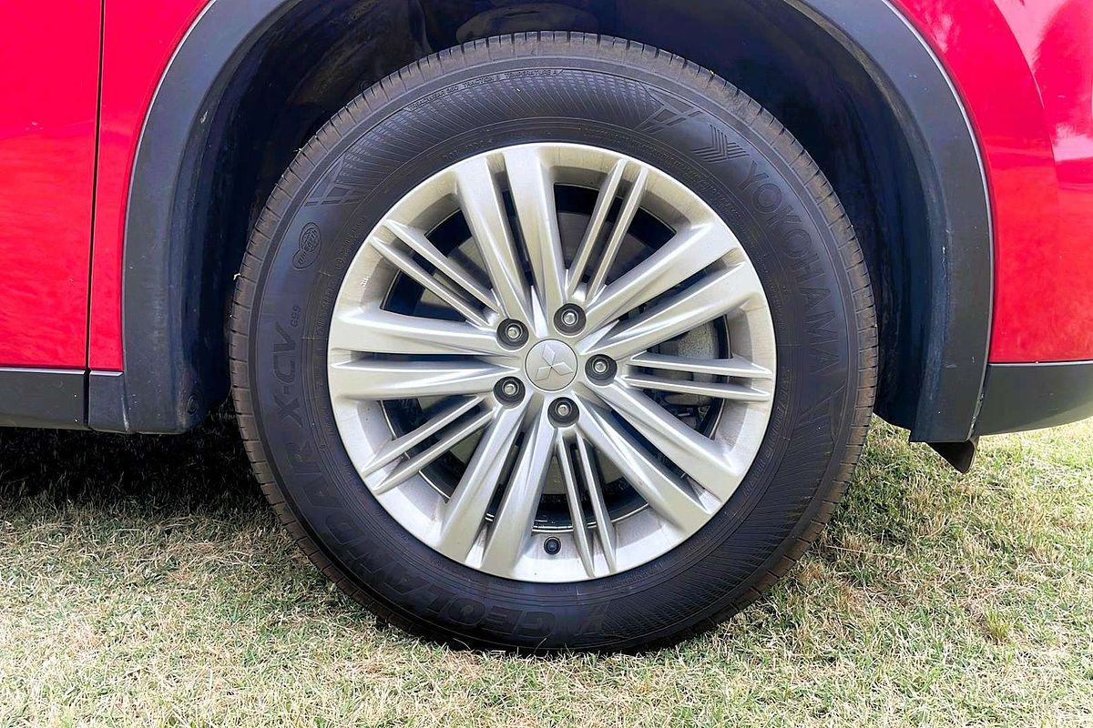 2022 Mitsubishi Outlander LS ZM