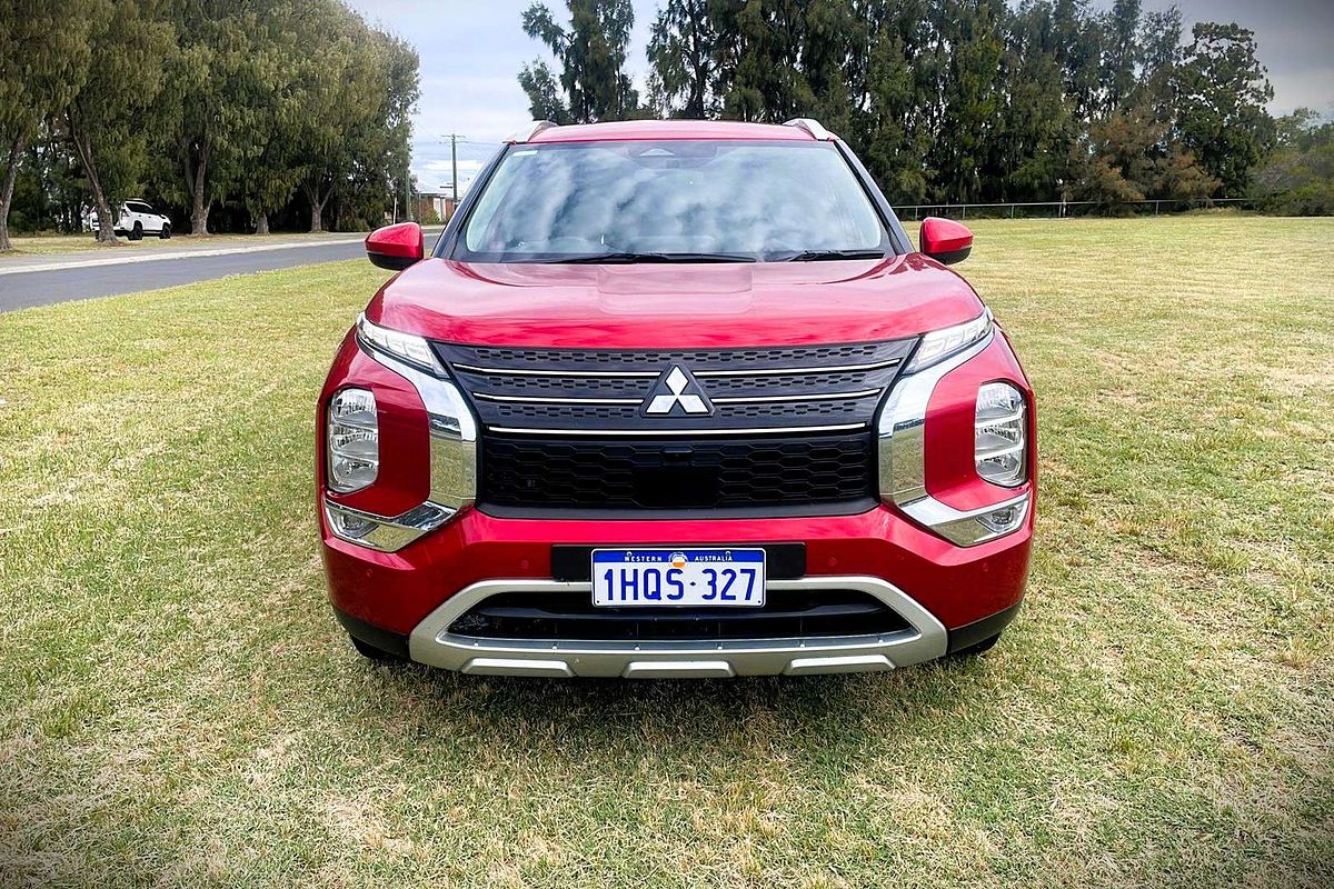 2022 Mitsubishi Outlander LS ZM