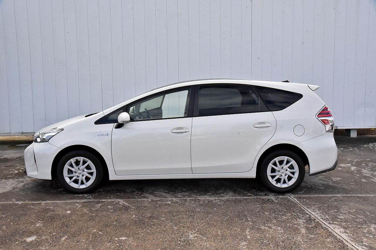 2020 Toyota Prius V i-Tech ZVW40R