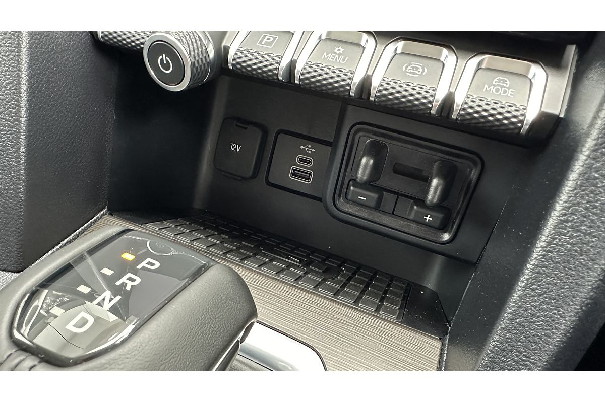 2024 Volkswagen Amarok TDI600 Style NF 4X4