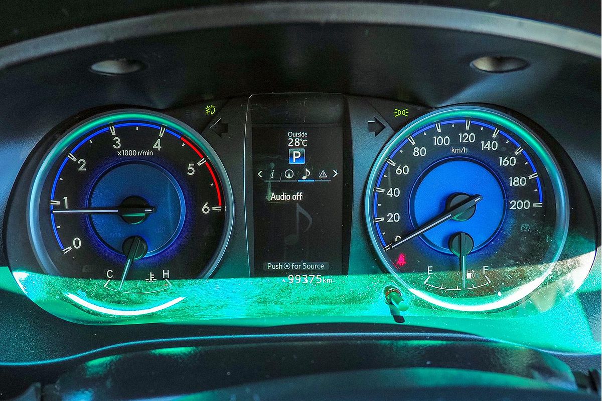 2016 Toyota Hilux SR5 GUN126R 4X4