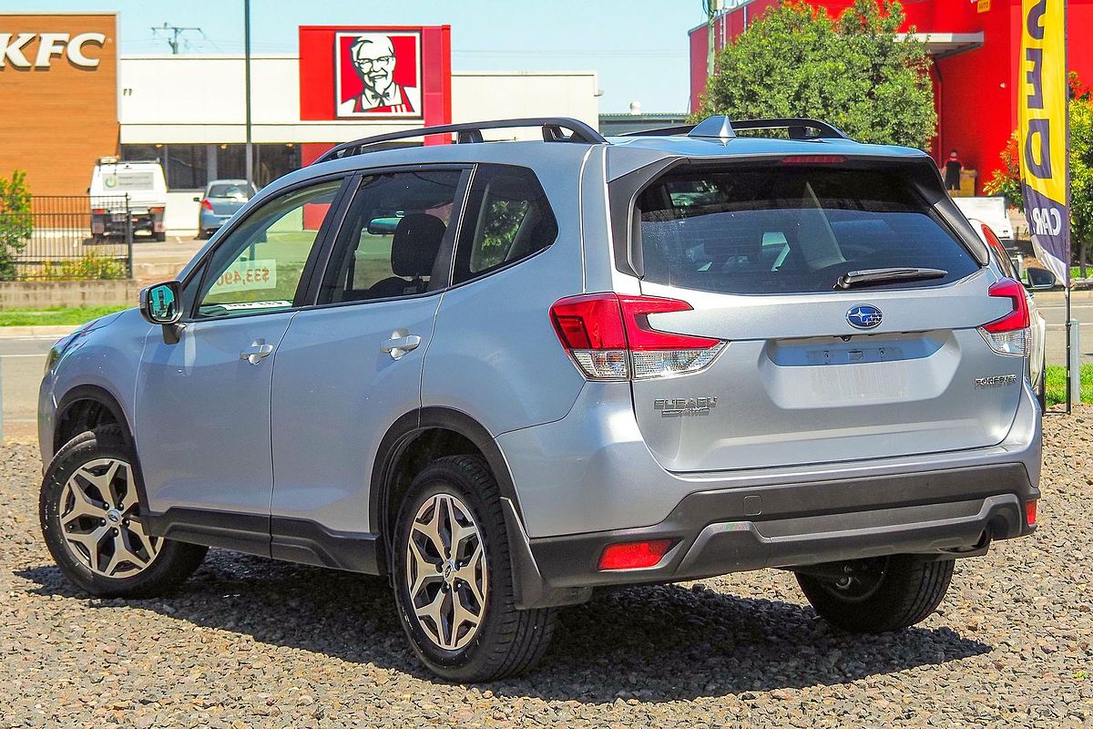 2023 Subaru Forester 2.5i S5