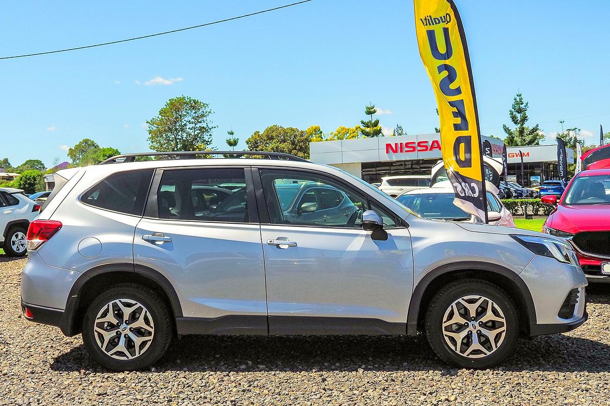 2023 Subaru Forester 2.5i S5