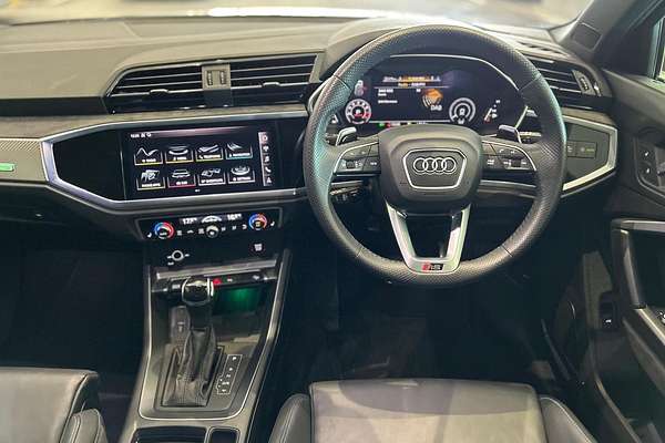 2021 Audi RS Q3 F3