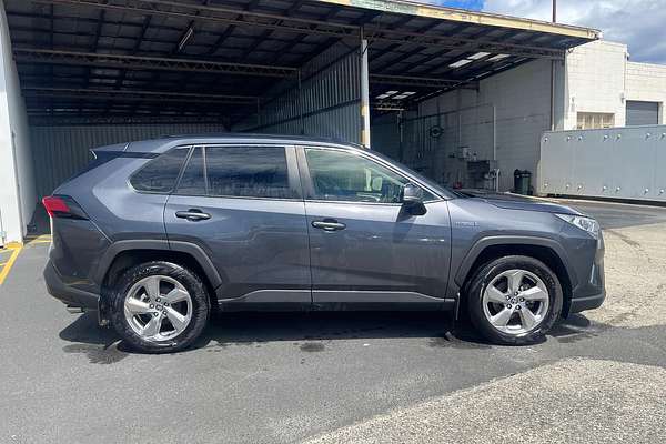 2020 Toyota RAV4 GXL AXAH52R