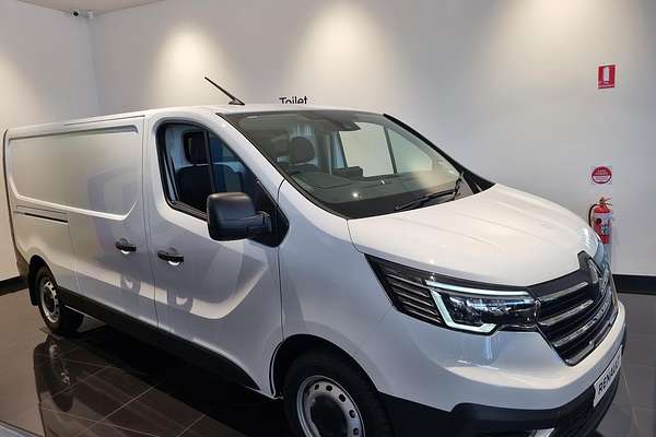 2024 Renault Trafic Premium X82 LWB