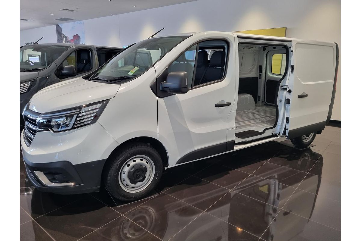 2024 Renault Trafic Premium X82 LWB