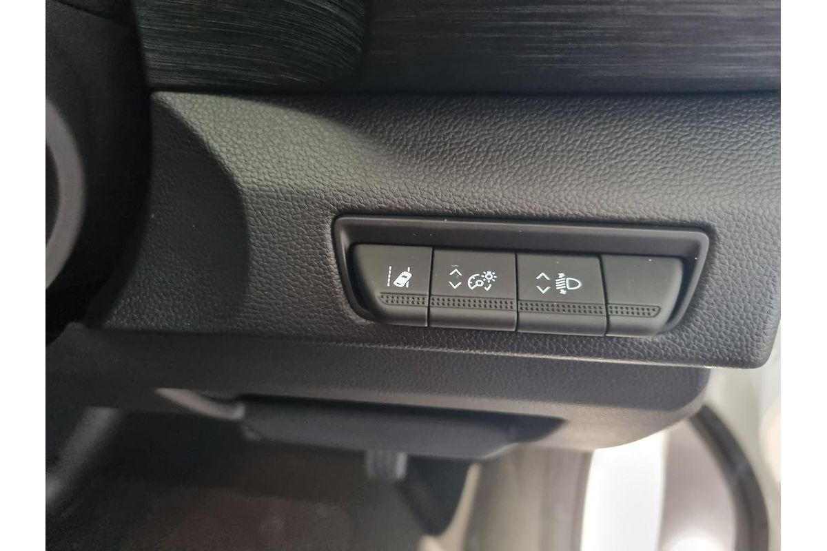 2024 Renault Trafic Premium X82 LWB