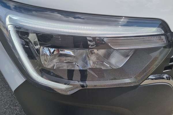 2024 Renault Trafic Premium X82 LWB