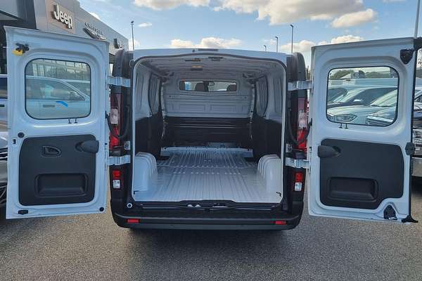 2024 Renault Trafic Premium X82 LWB
