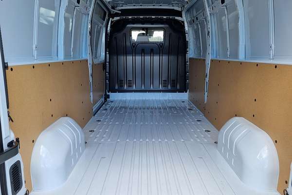 2024 Renault Master Pro 110kW X62 Phase 2 LWB