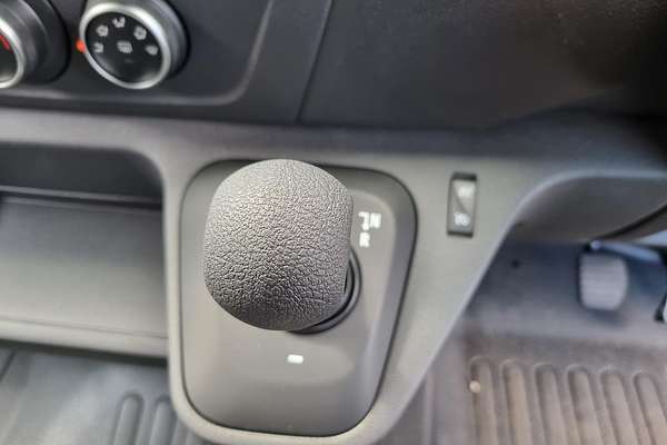 2024 Renault Master Pro 110kW X62 Phase 2 LWB