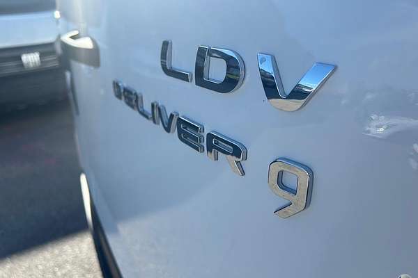 2024 LDV Deliver 9 LWB
