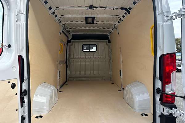 2024 Fiat Ducato Series 9 LWB