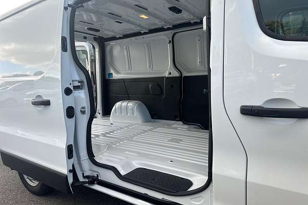 2024 Renault Trafic Premium X82 LWB