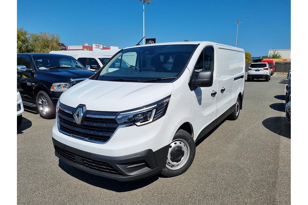 2024 Renault Trafic Pro X82