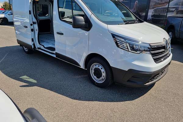 2024 Renault Trafic Pro X82 LWB
