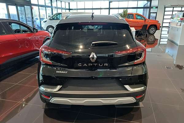 2024 Renault Captur Intens XJB