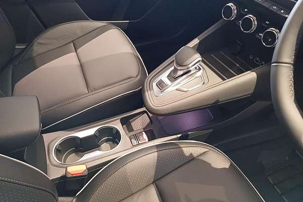 2024 Renault Captur Intens XJB
