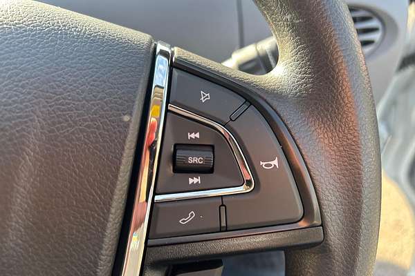 2023 LDV V80   SWB