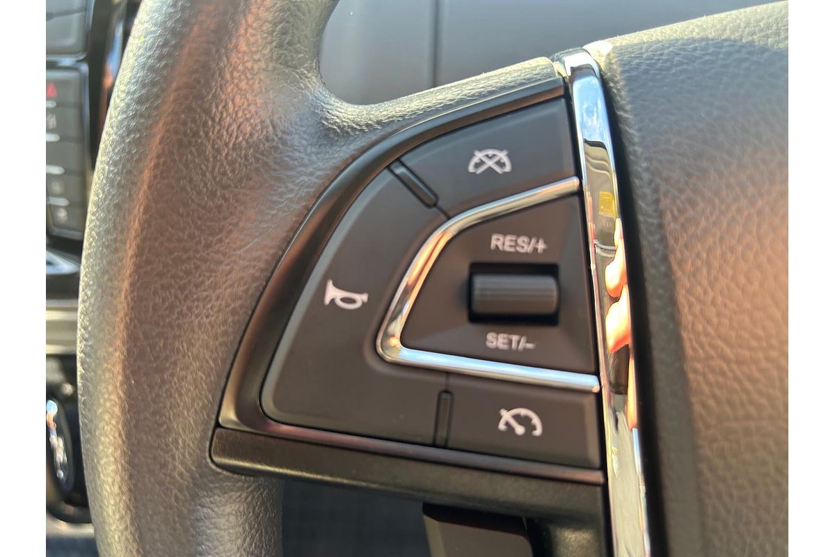 2023 LDV V80   SWB